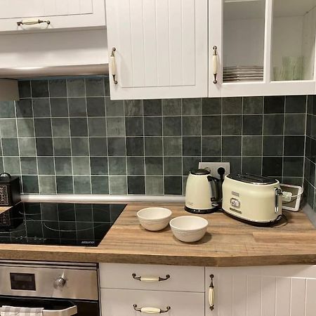 Apartamento Robledo De Chavela Plaza 1A Eksteriør billede