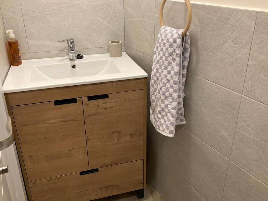 Apartamento Robledo De Chavela Plaza 1A Eksteriør billede
