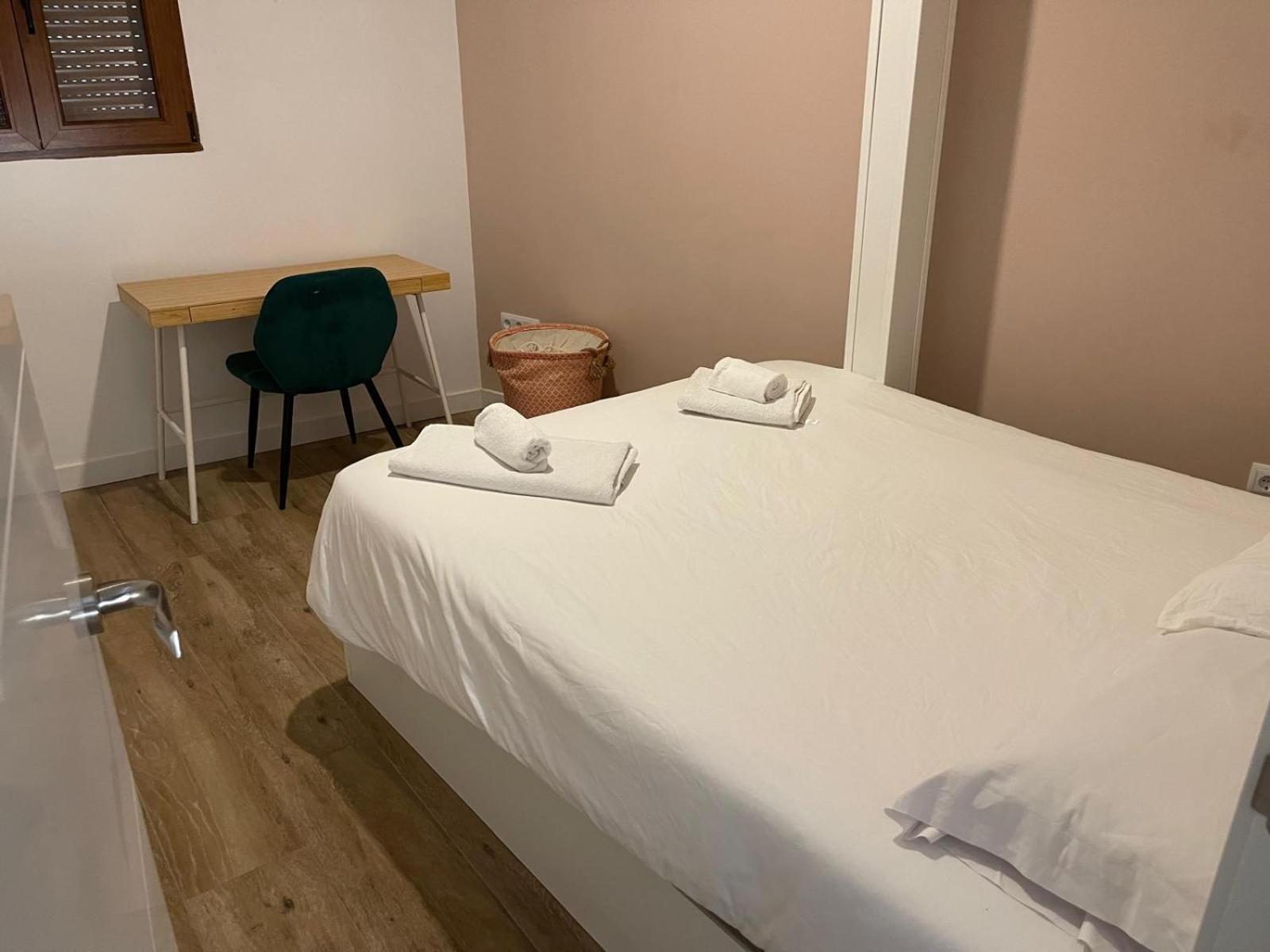 Apartamento Robledo De Chavela Plaza 1A Eksteriør billede